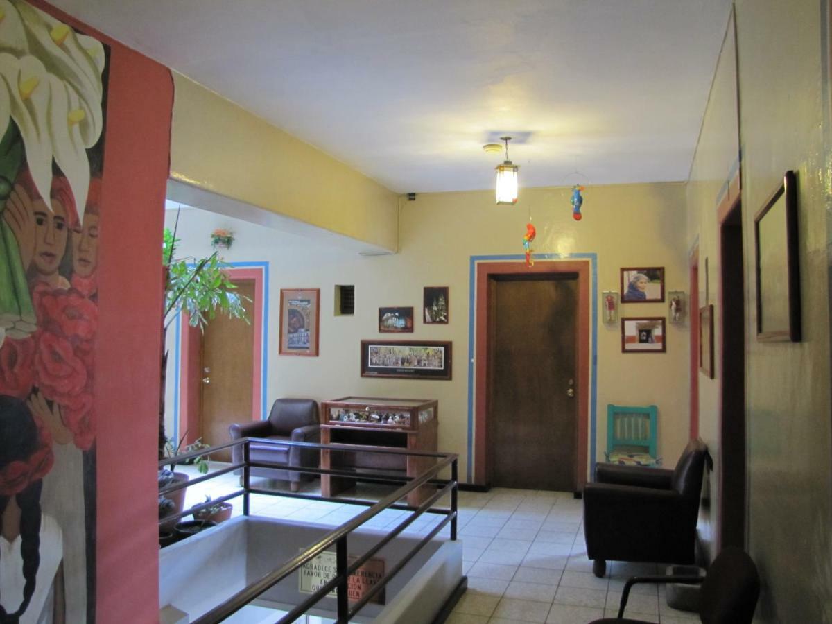 Hotel Janeiro Guadalajara Ngoại thất bức ảnh